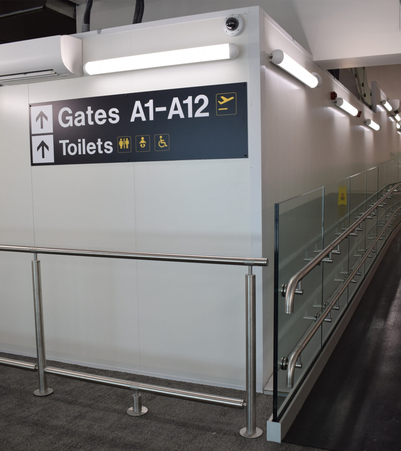 Product hero_Hoardfast Firescreen hoarding 1