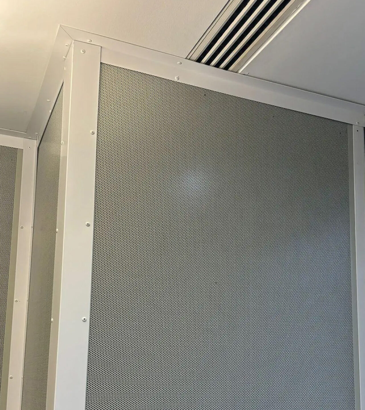 Product hero_Hoardfast Soundscreen hoarding 4