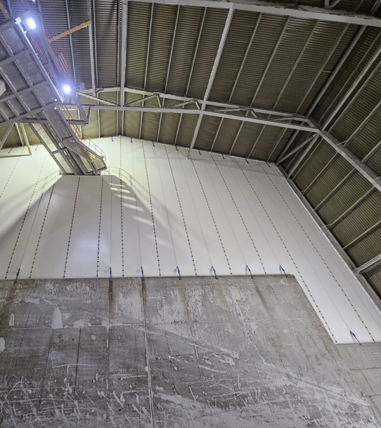 Flexiwall-above-concrete-wall